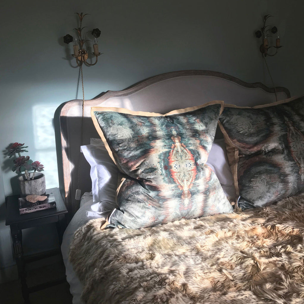 Consultation - ART CURATION + INTERIOR DESIGN CONSULTATION