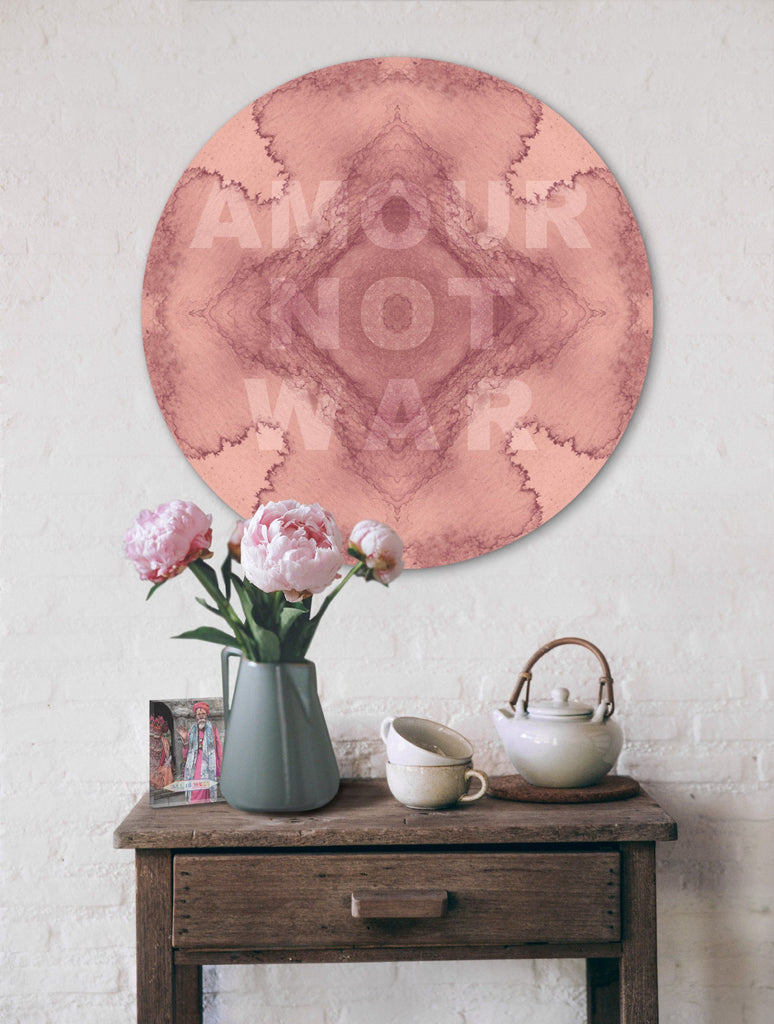 Print - AMOUR NOT WAR : ROUND WALL ART
