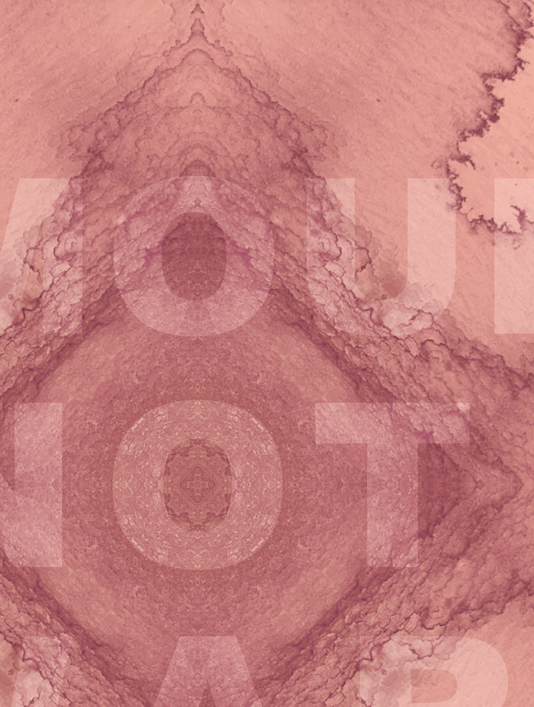 Print - AMOUR NOT WAR : ROUND WALL ART