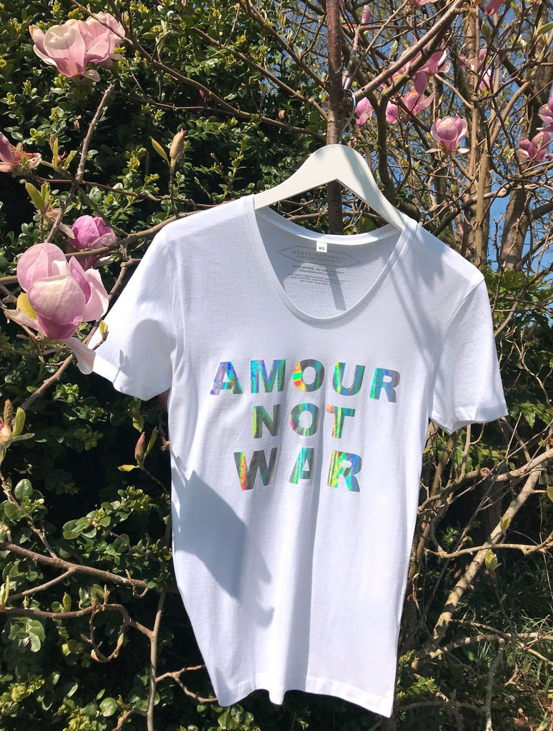 'AMOUR' T-SHIRT