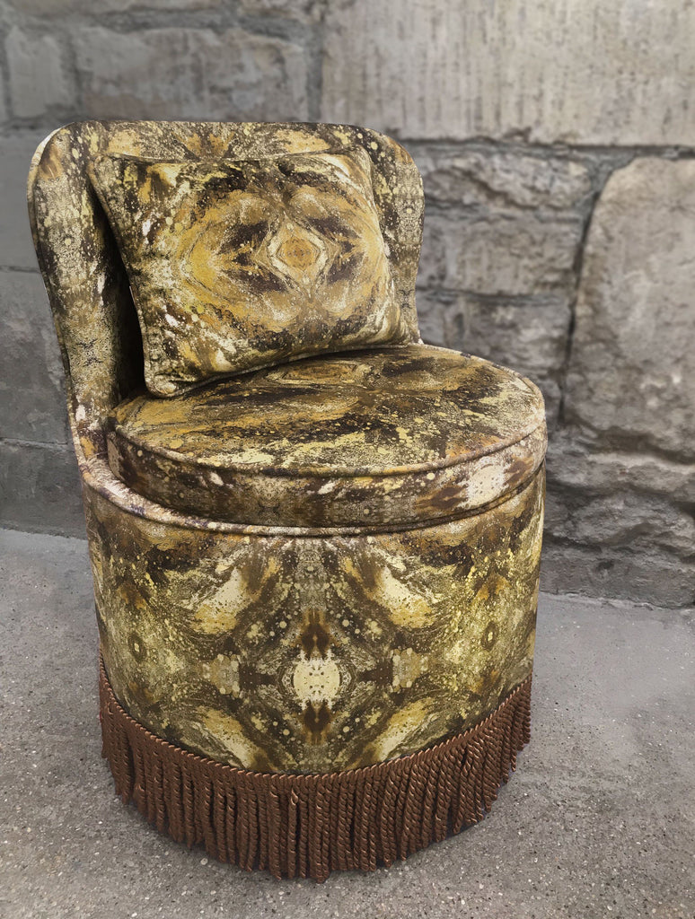 Chair - TRITON DINING TUB CHAIR : AMULET MOON VELVET