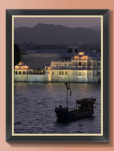 FLOATING PALACE UDAIPUR : WALL ART