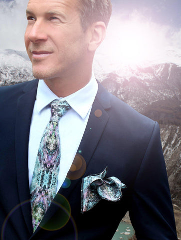 MANASLU SILK TIE : TWILIGHT BLU